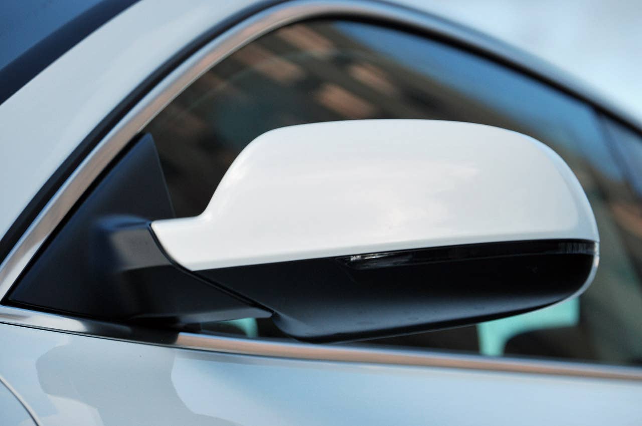 2013 Audi A5 2.0T Quattro side mirror