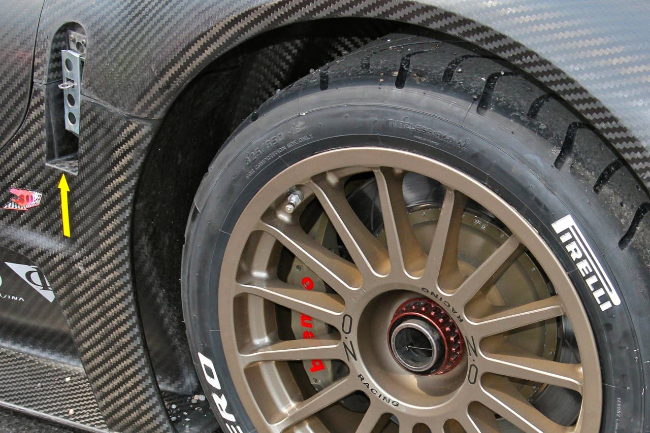 Ferrari P4/5 Competizione live shots