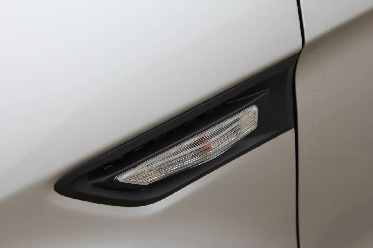 2012 Kia Soul Base 1.6L Eco side marker