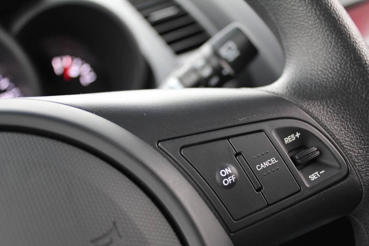 2012 Kia Soul Base 1.6L Eco steering wheel controls