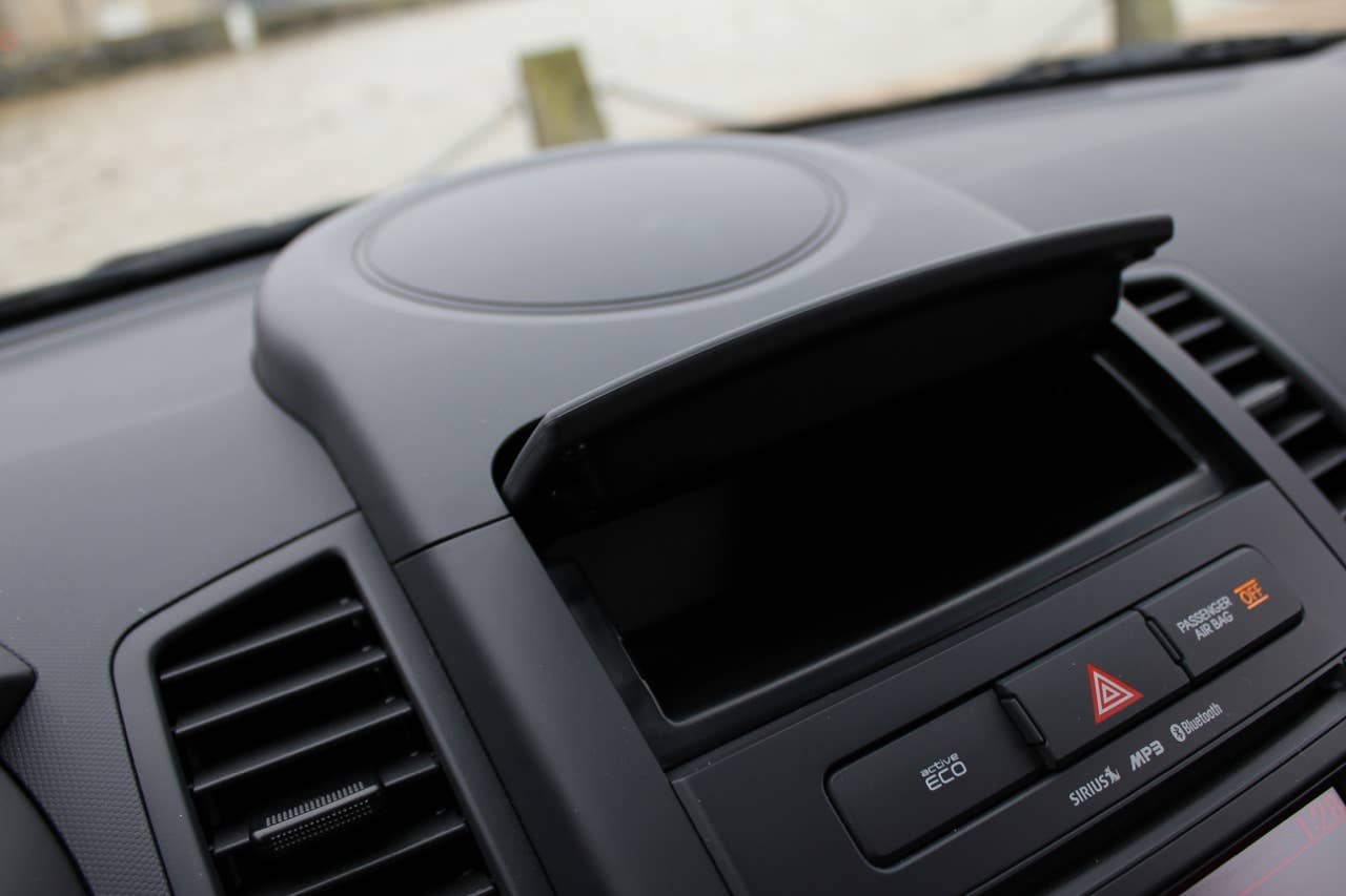 2012 Kia Soul Base 1.6L Eco dash storage bin