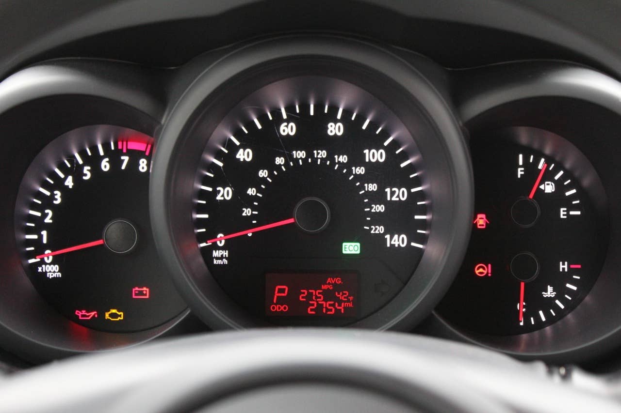 2012 Kia Soul Base 1.6L Eco gauges