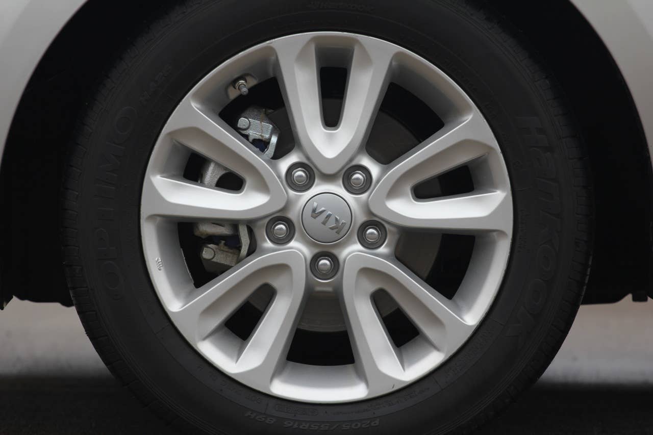 2012 Kia Soul Base 1.6L Eco wheel