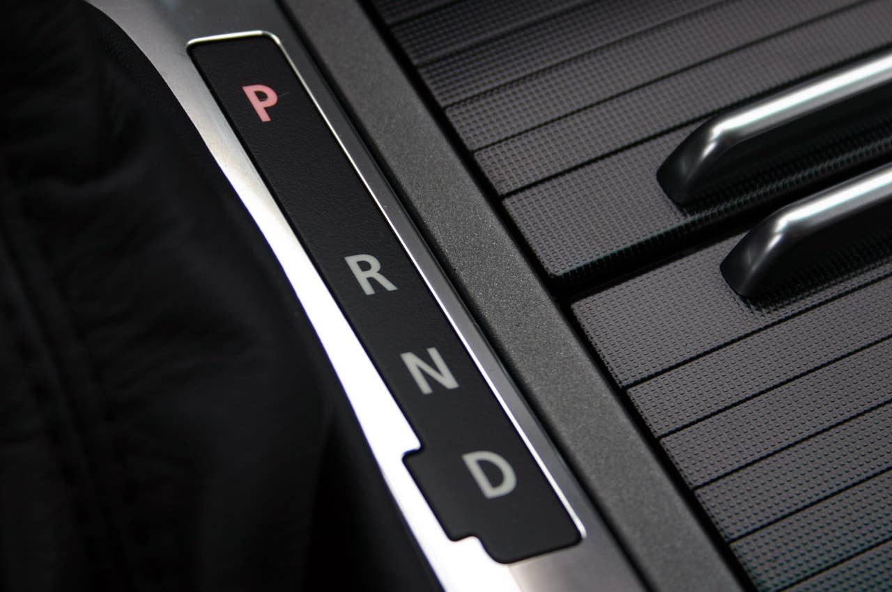 2011 Land Rover Range Rover Supercharged shifter