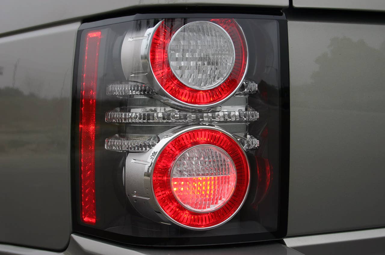 2011 Land Rover Range Rover Supercharged taillight