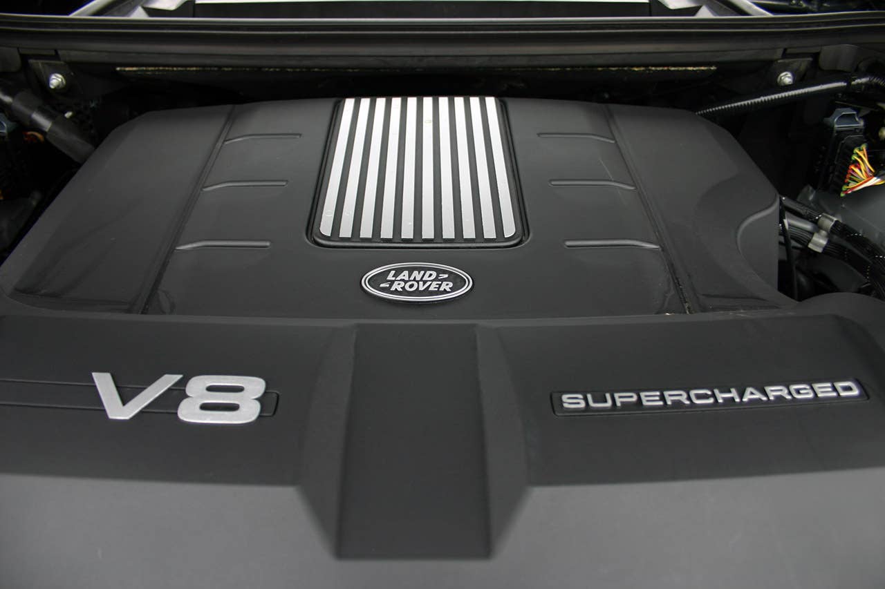 2011 Land Rover Range Rover Supercharged engine