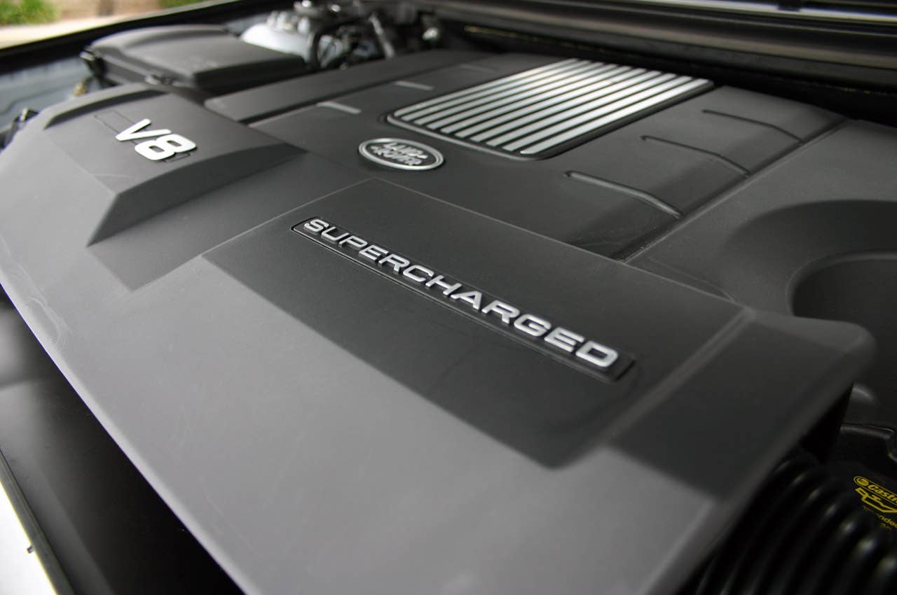 2011 Land Rover Range Rover Supercharged engine