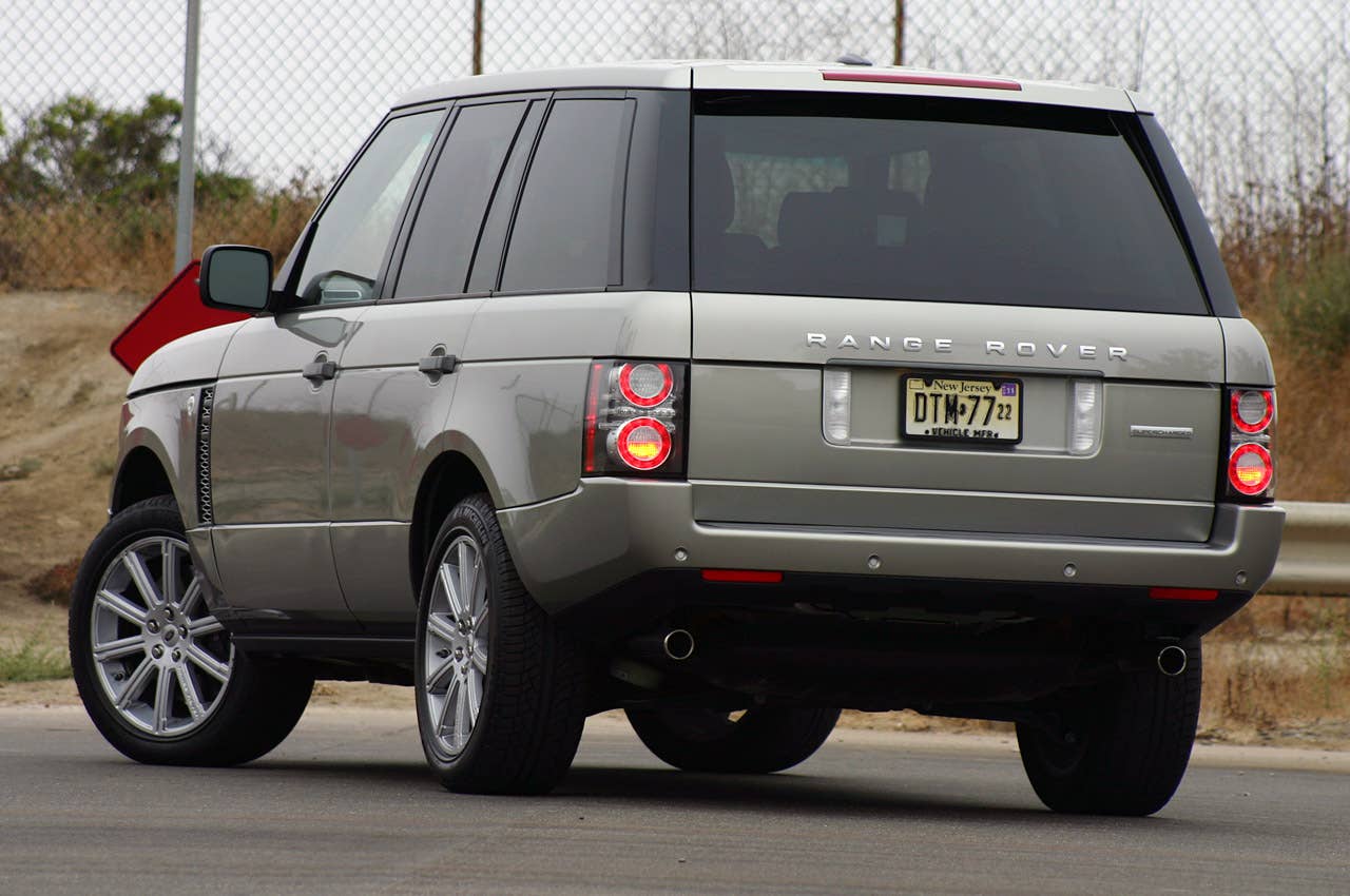 2011 Land Rover Range Rover Supercharged rear 3/4 view