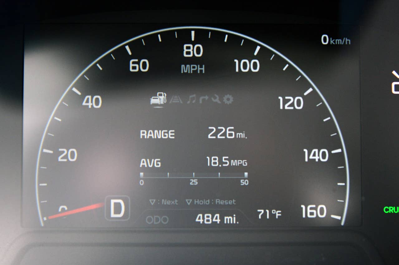2014 Kia Cadenza digital display