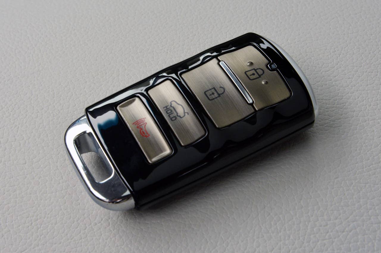 2014 Kia Cadenza key fob