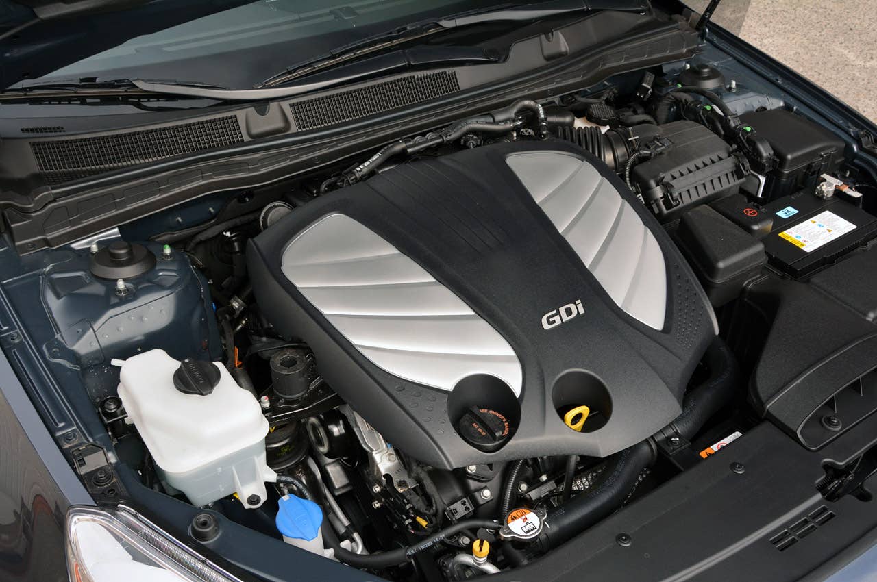 2014 Kia Cadenza engine