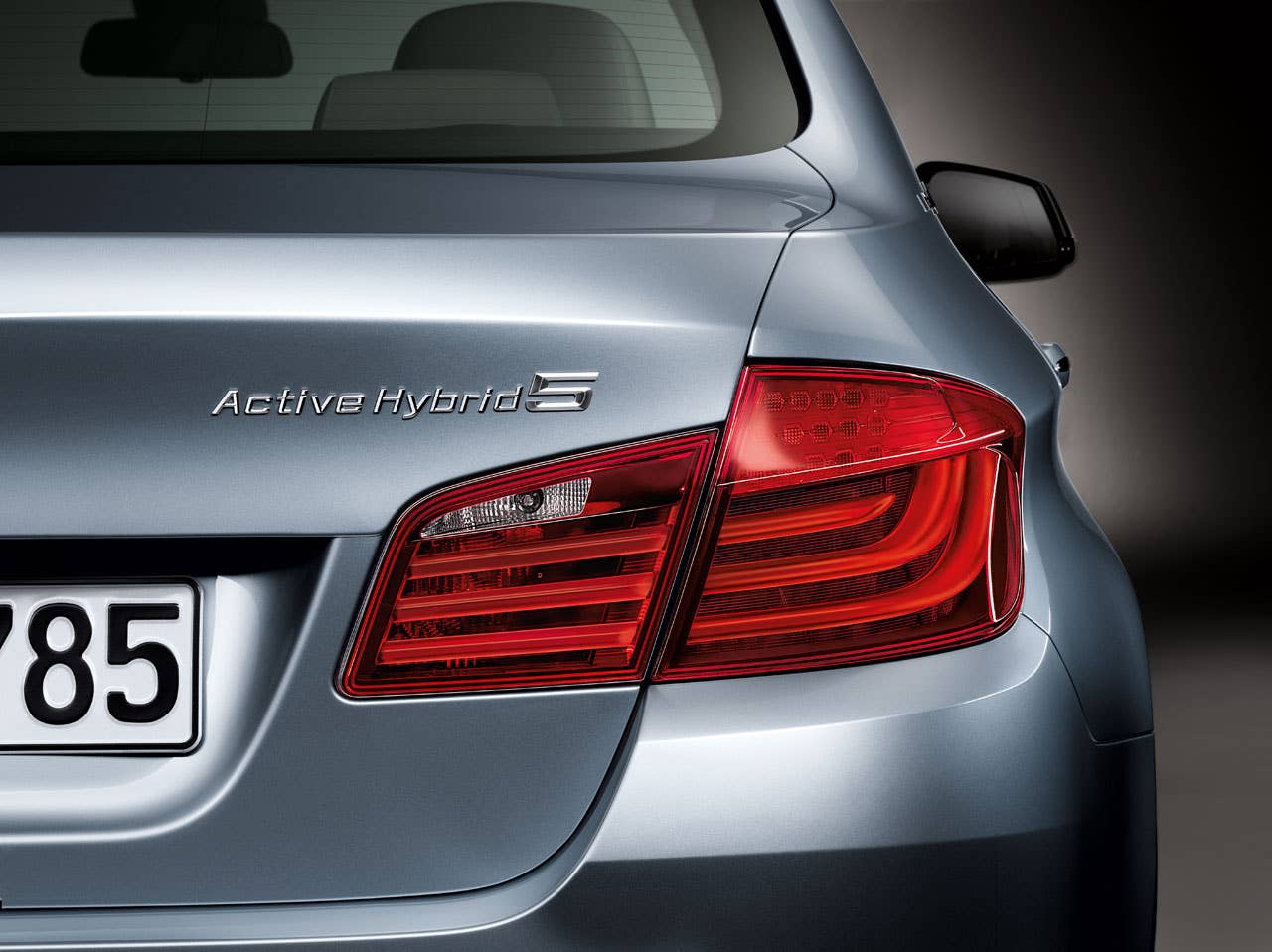 2012 BMW ActiveHybrid 5 badge