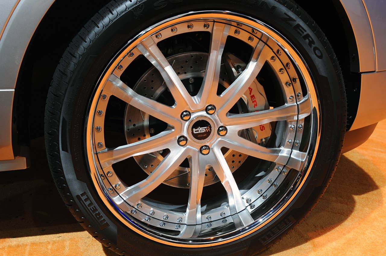 2011 Ford Explorer by CGS Motorsports