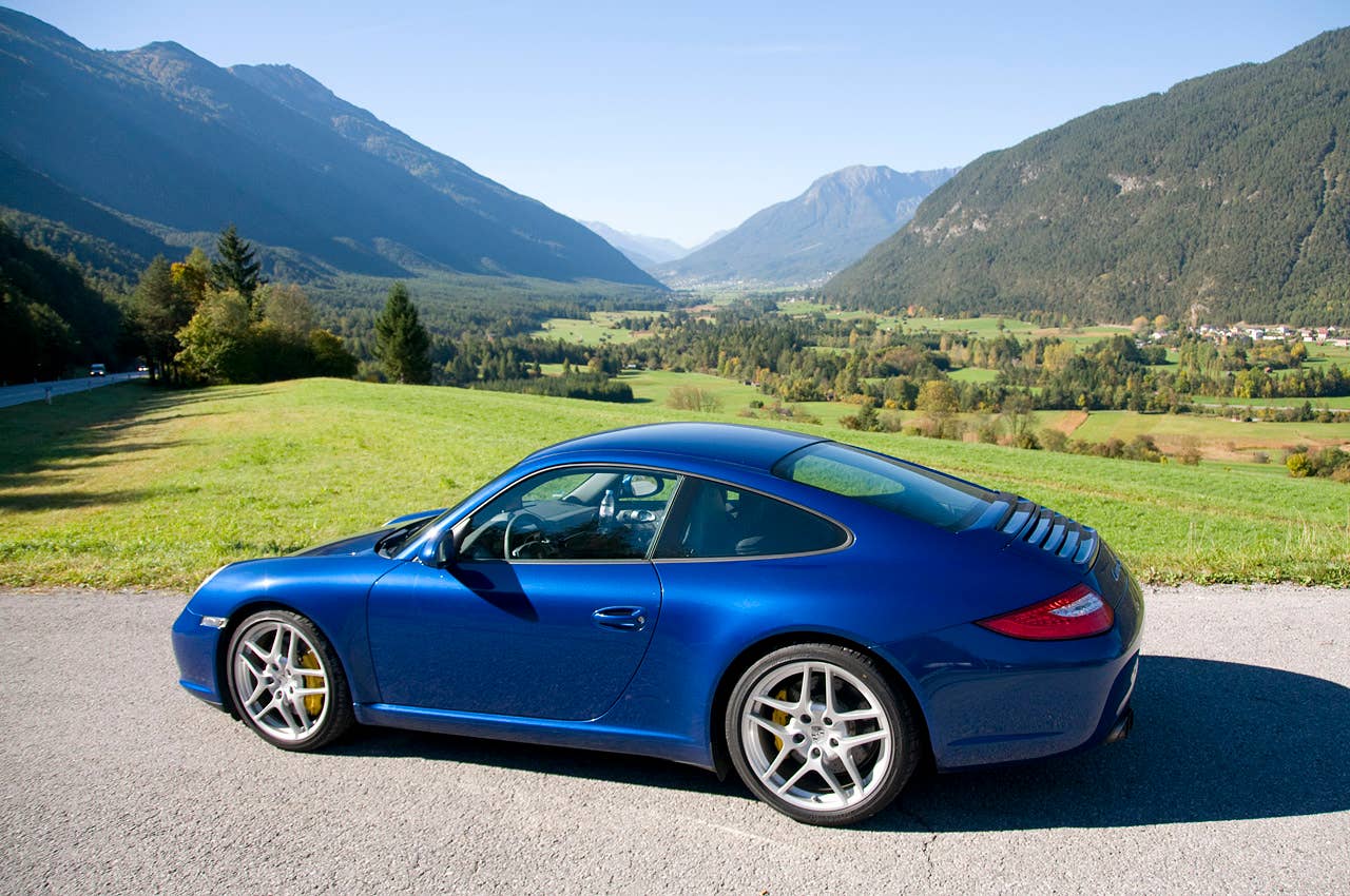 2010 Porsche 911 Carrera S rear 3/4 view