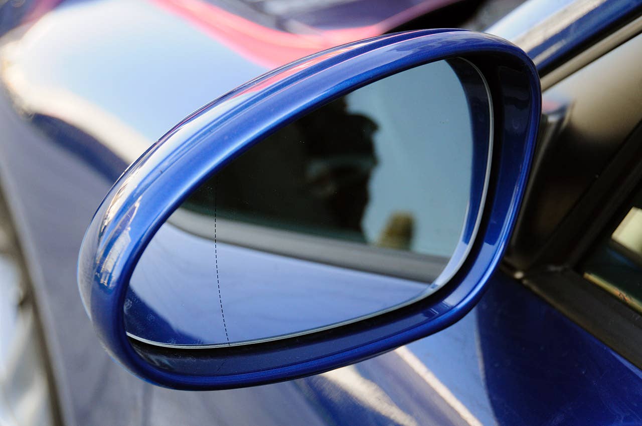 2010 Porsche 911 Carrera S side mirror