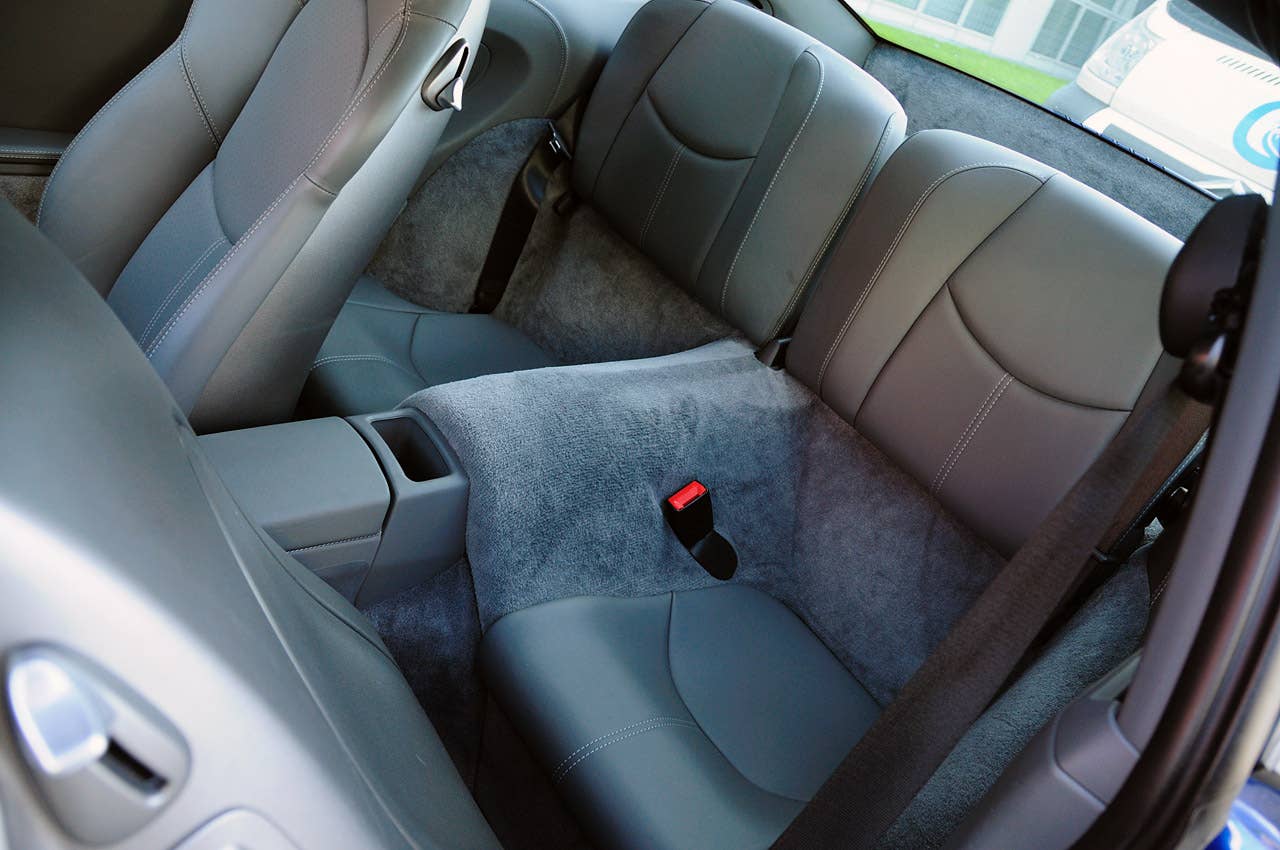 2010 Porsche 911 Carrera S rear seats
