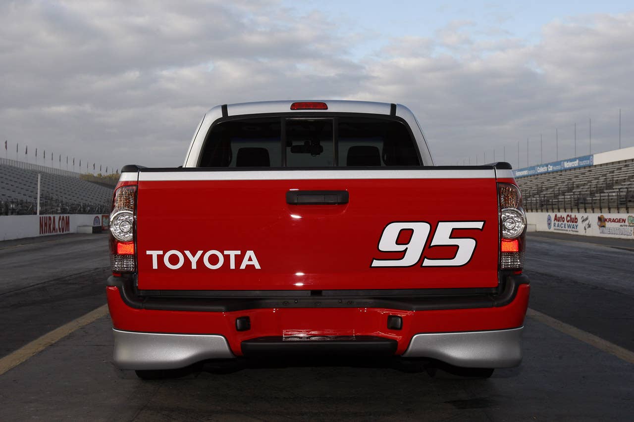 Toyota Tacoma RTR Concept rear