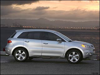 Pricing:MSRP: Go back and do thisGet a Free Price QuoteTalk About It: Autos ForumsMore Photo GalleriesMercedes M-ClassSubaru B9 TribecaSubaru Forester