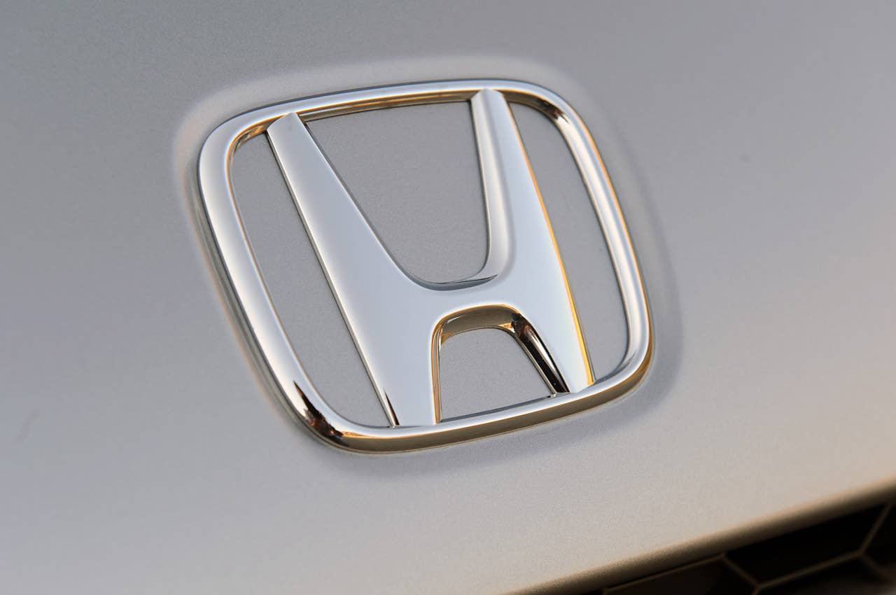 2011 Honda CR-Z logo