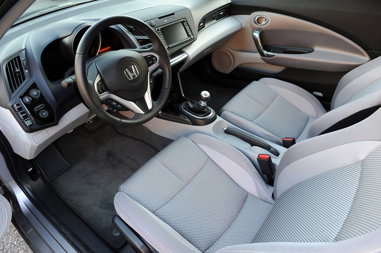 2011 Honda CR-Z interior