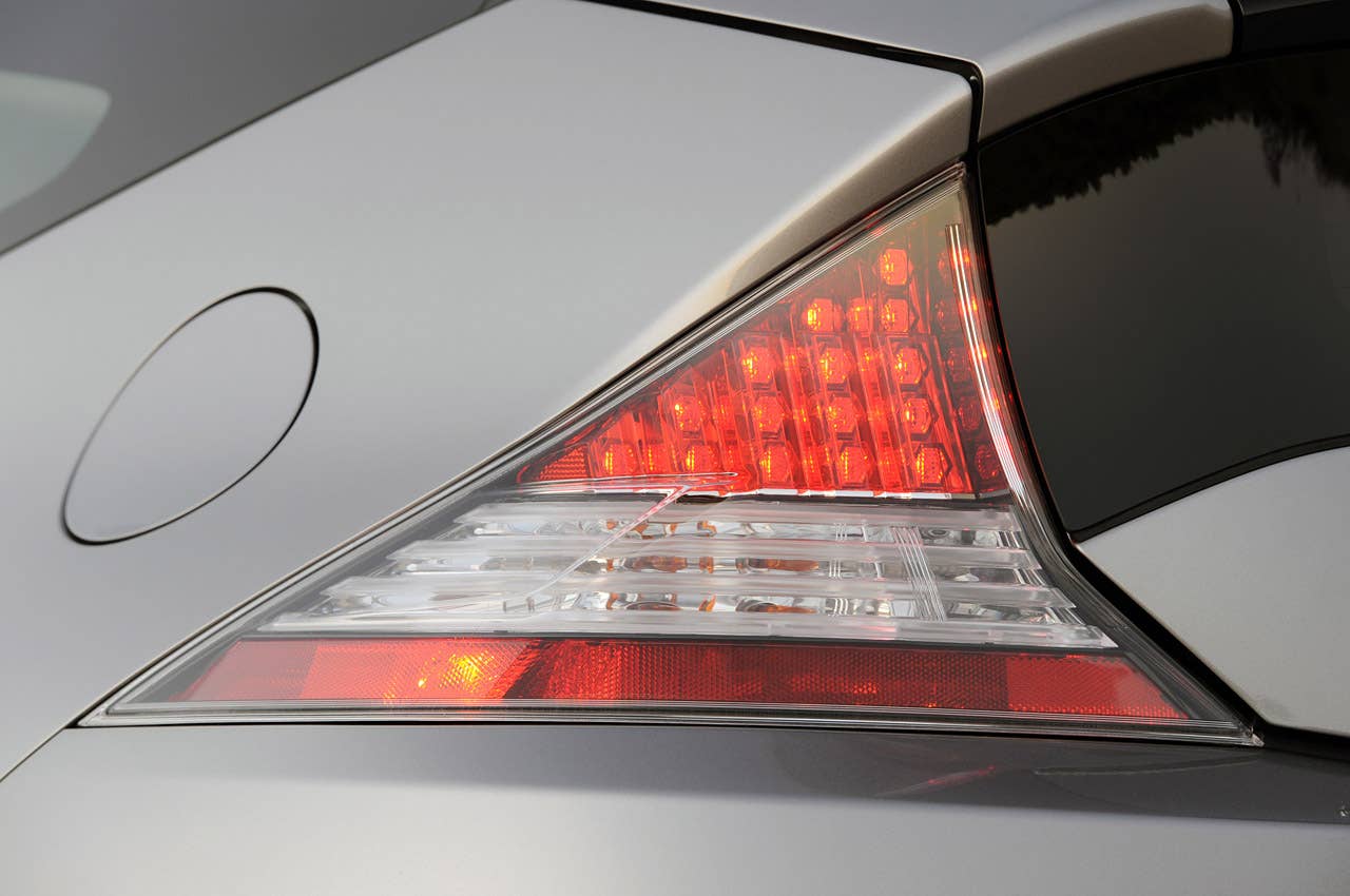 2011 Honda CR-Z taillight