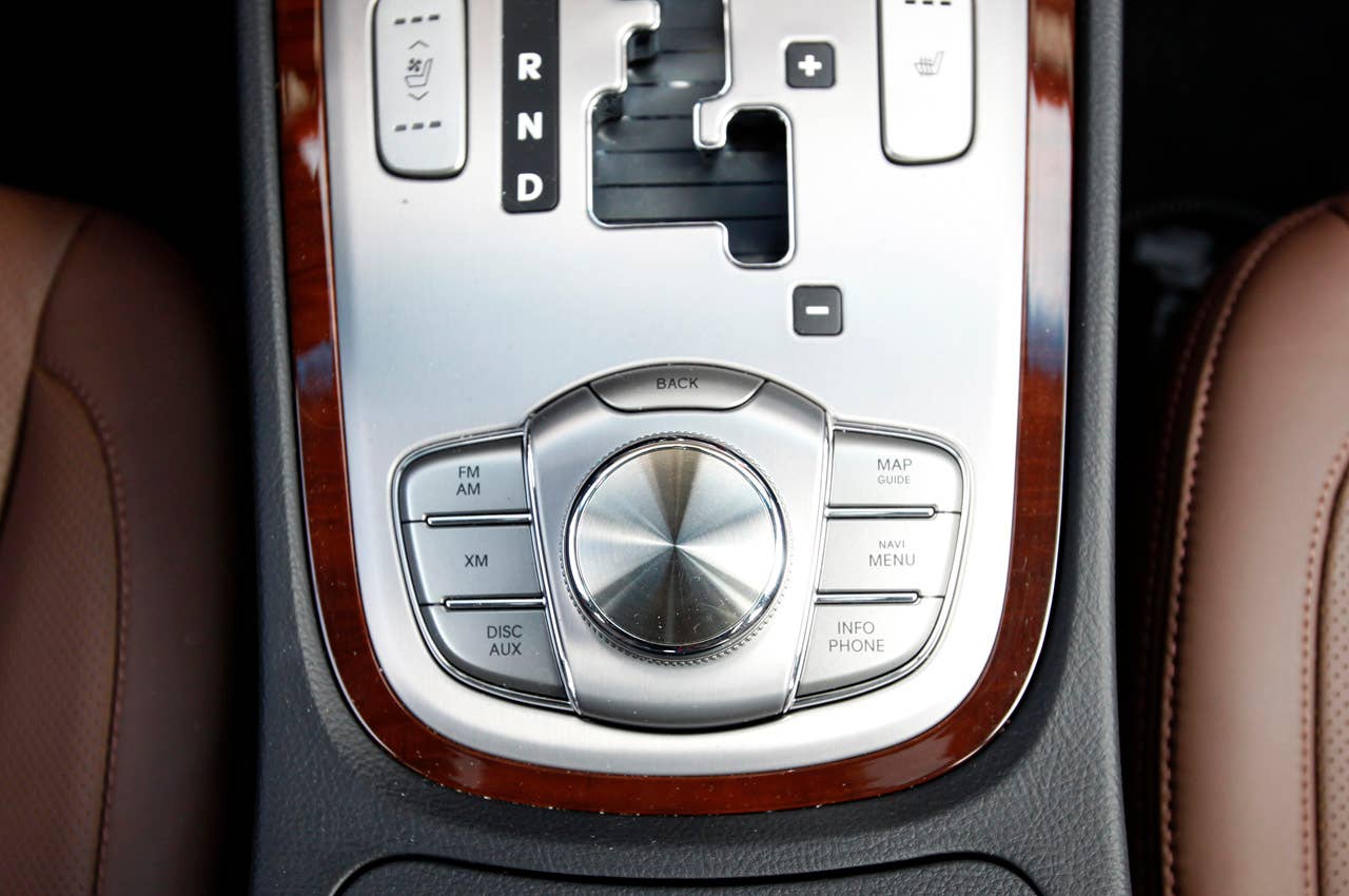 2011 Hyundai Genesis Sedan multimedia system controls