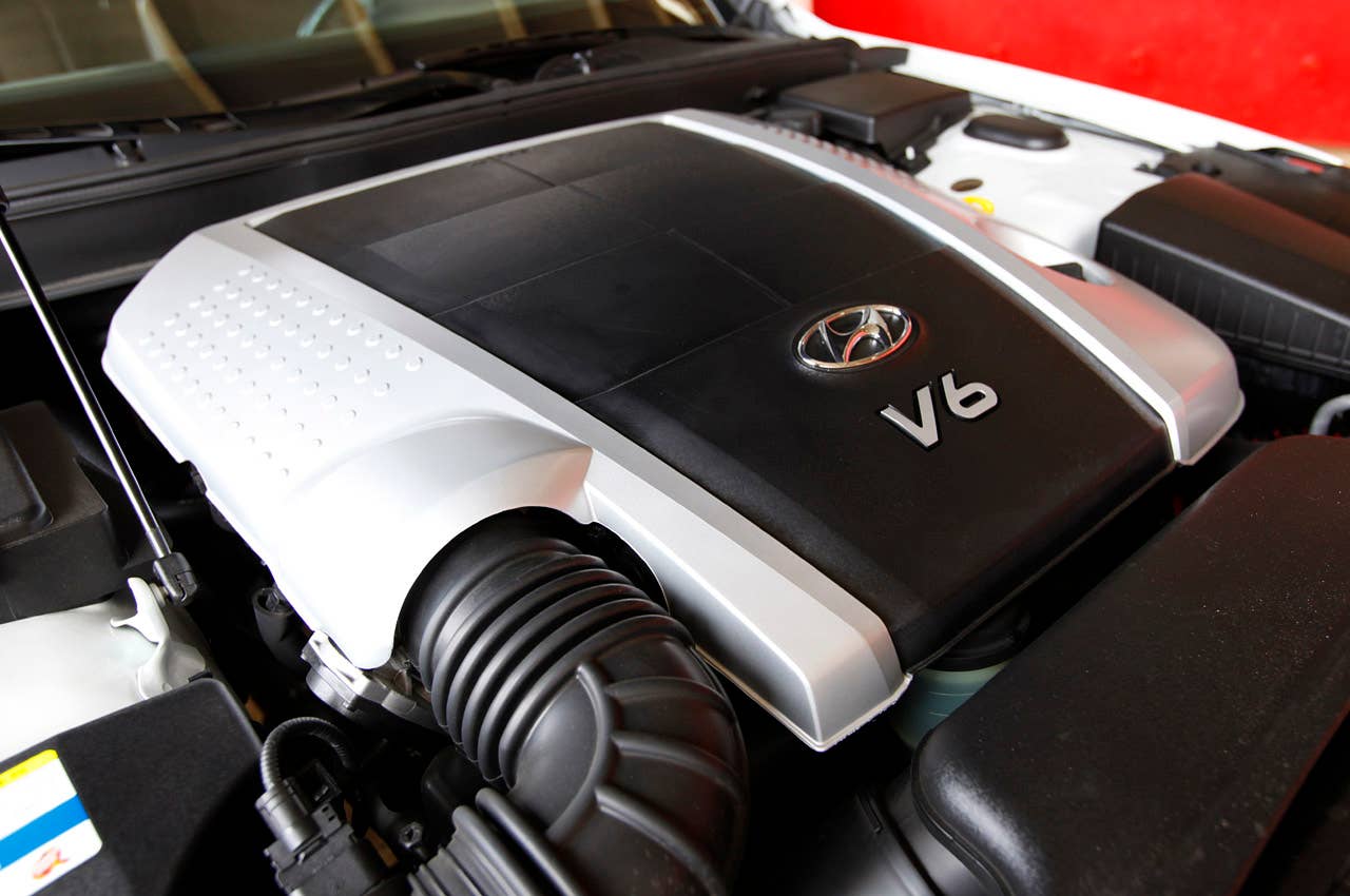 2011 Hyundai Genesis Sedan engine