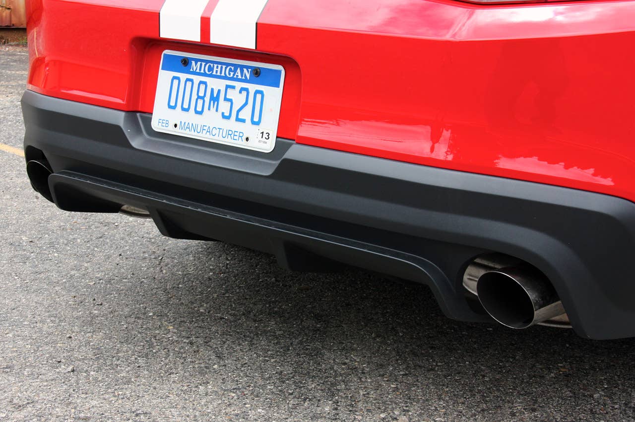 2011 Ford Shelby GT500 Convertible rear bumper