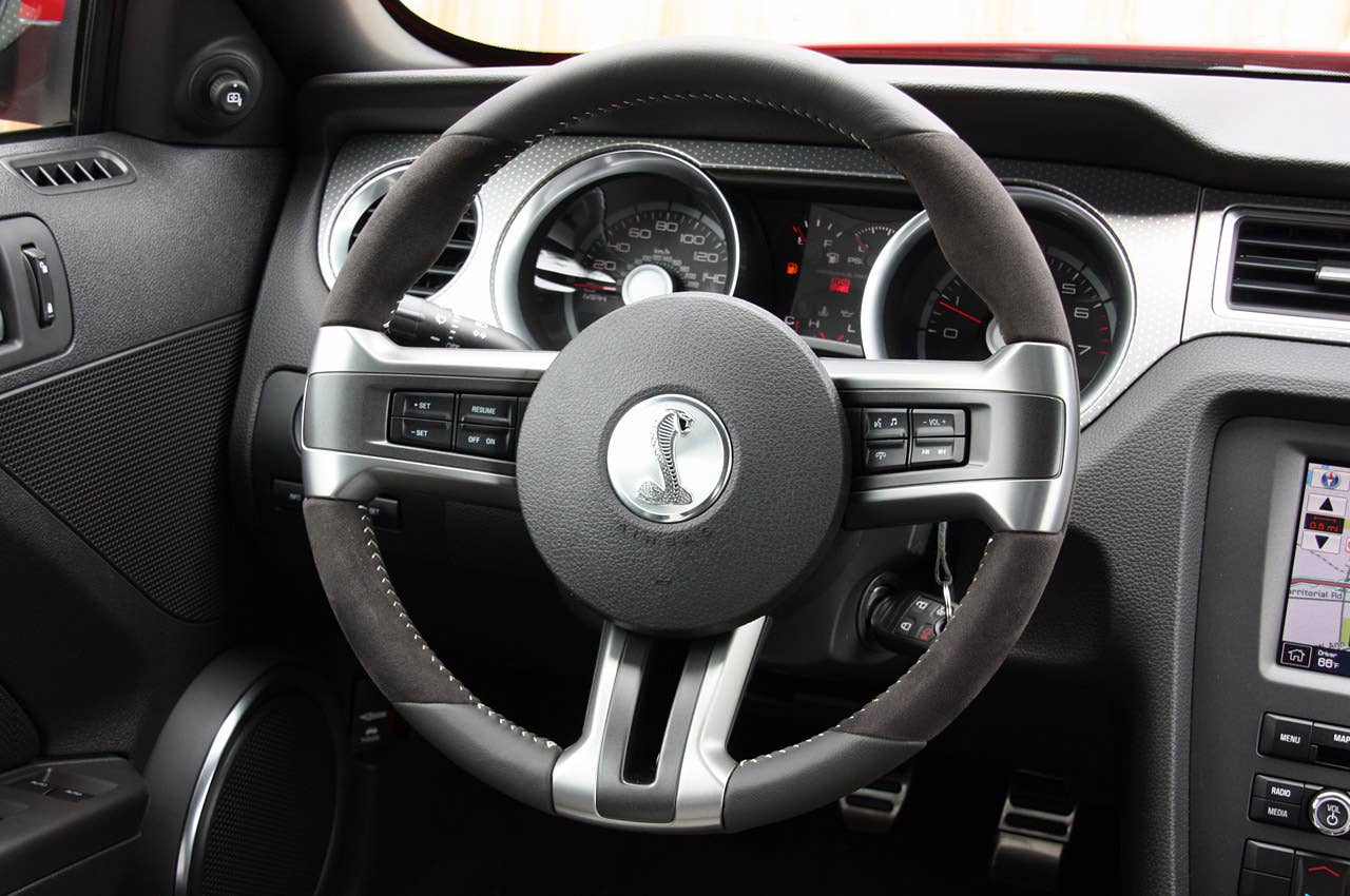 2011 Ford Shelby GT500 Convertible steering wheel