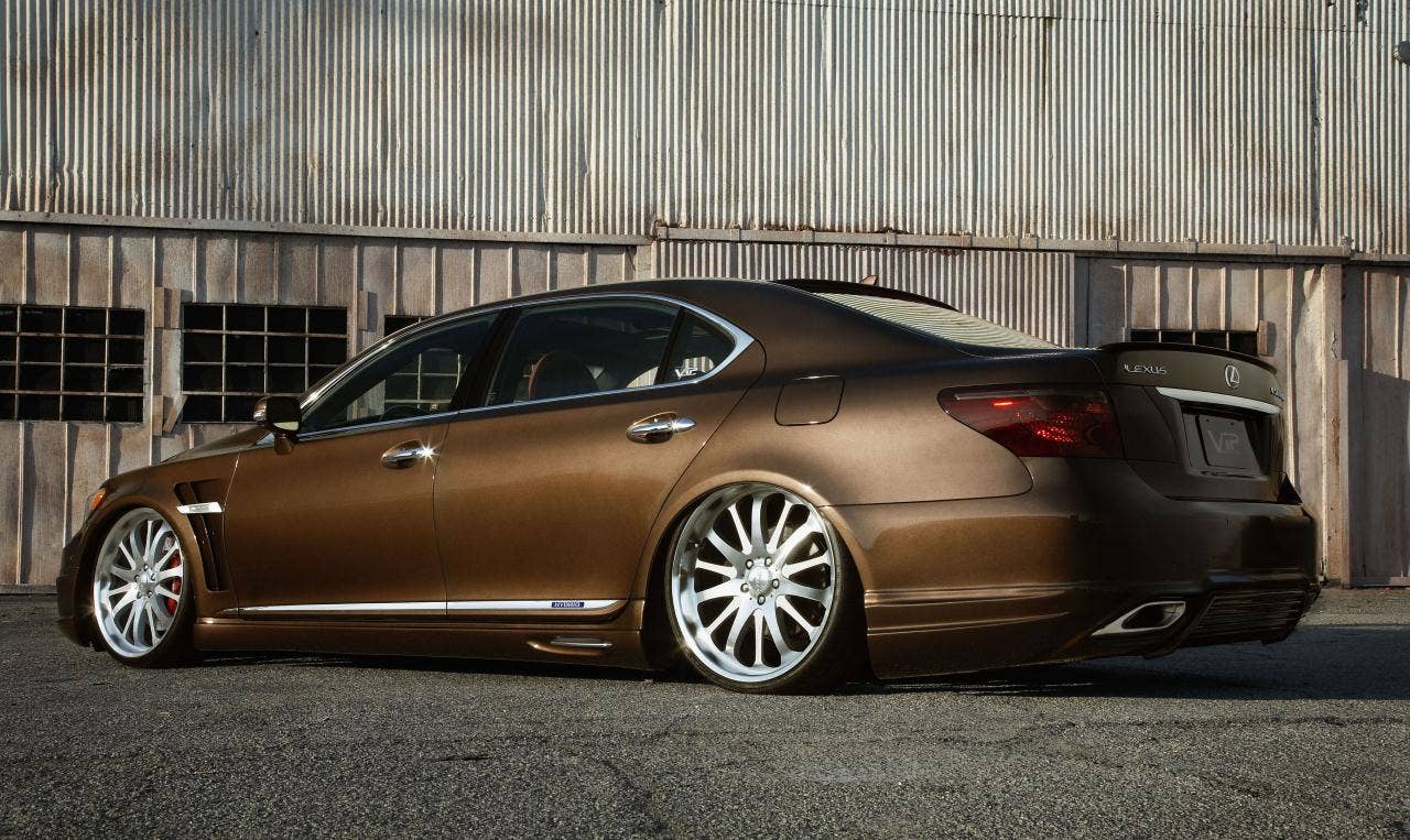 Lexus' SEMA 2010 debuts