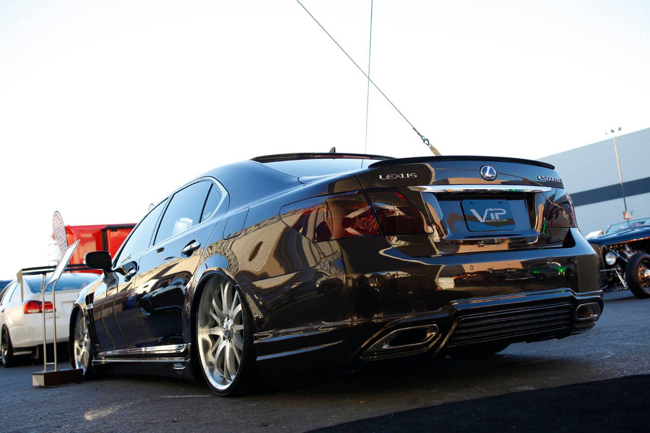 Lexus 600h L by VIP Auto Salon rear 3/4