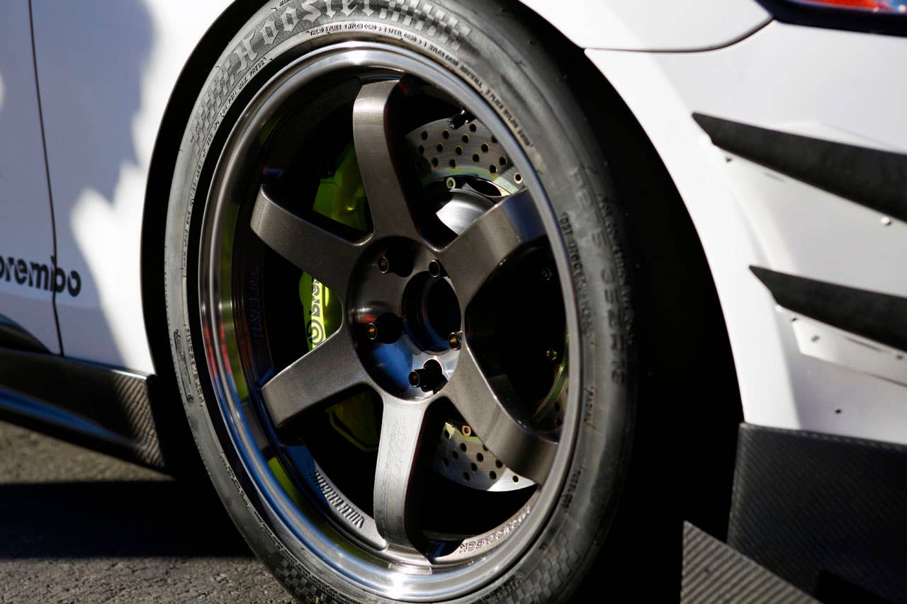 0-60 Magazine Lexus GS450h wheels