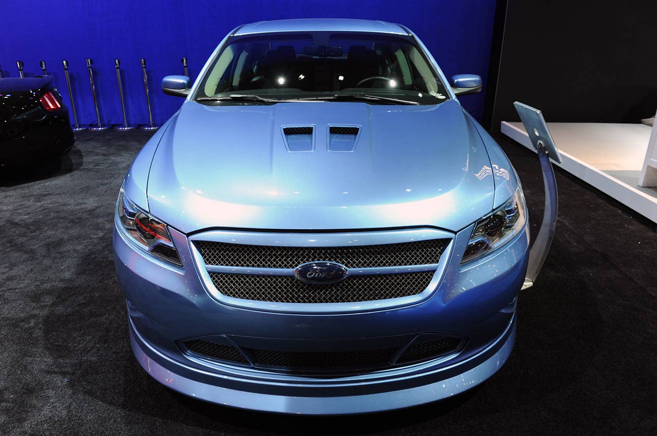 Ford Taurus "SHOx"