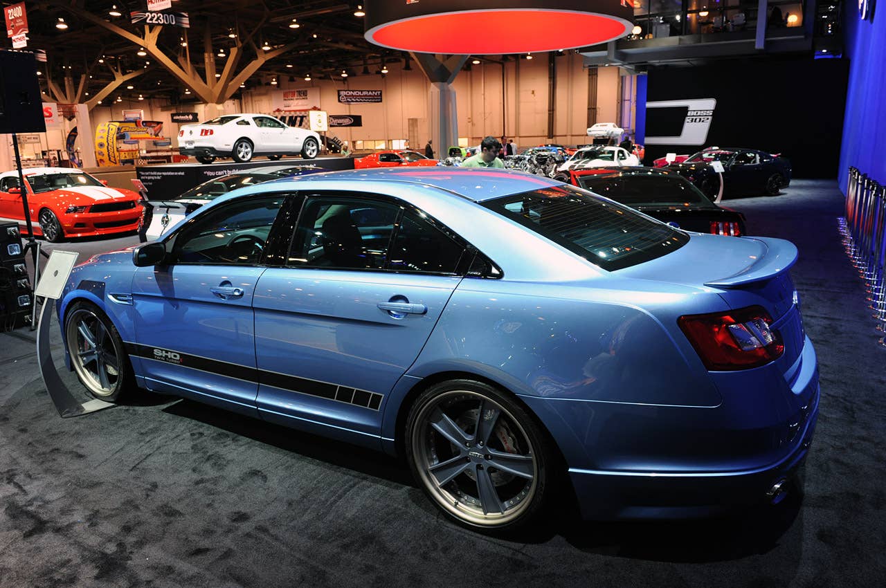 Ford Taurus "SHOx"