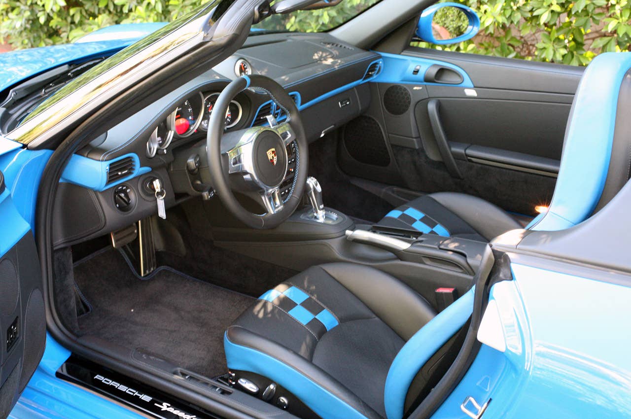 2011 Porsche 911 Speedster interior