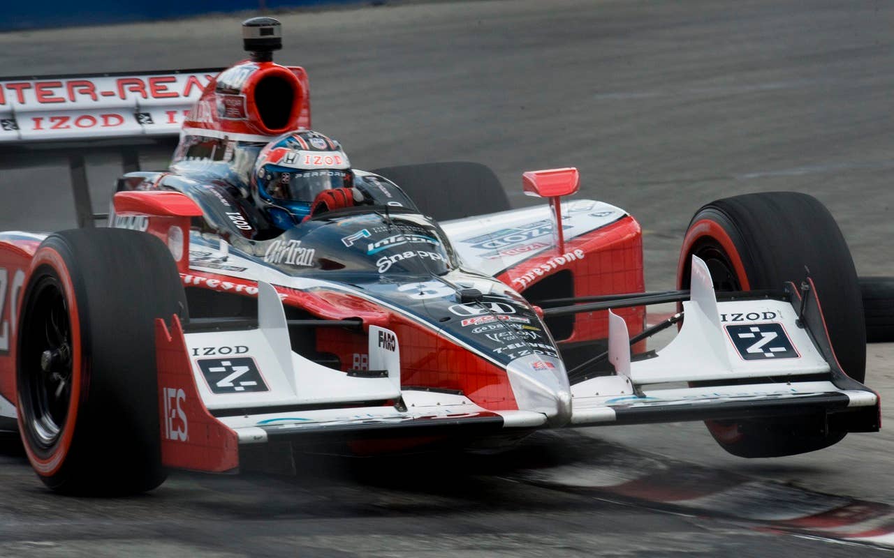 Ryan Hunter-Reay of the USA drives during qualification for the Toronto INDY in Toronto on Saturday, July 17, 2010.
