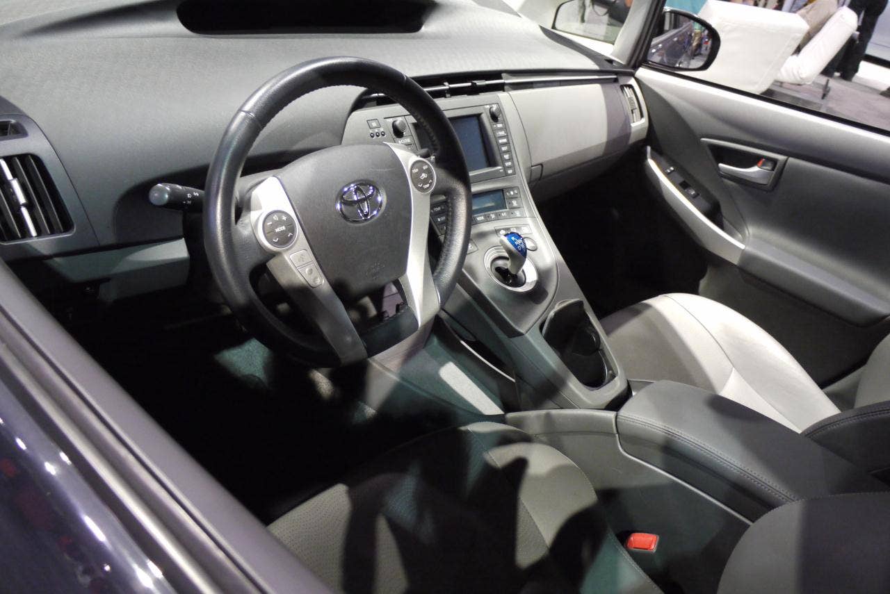Toyota Prius Plus Performance Package