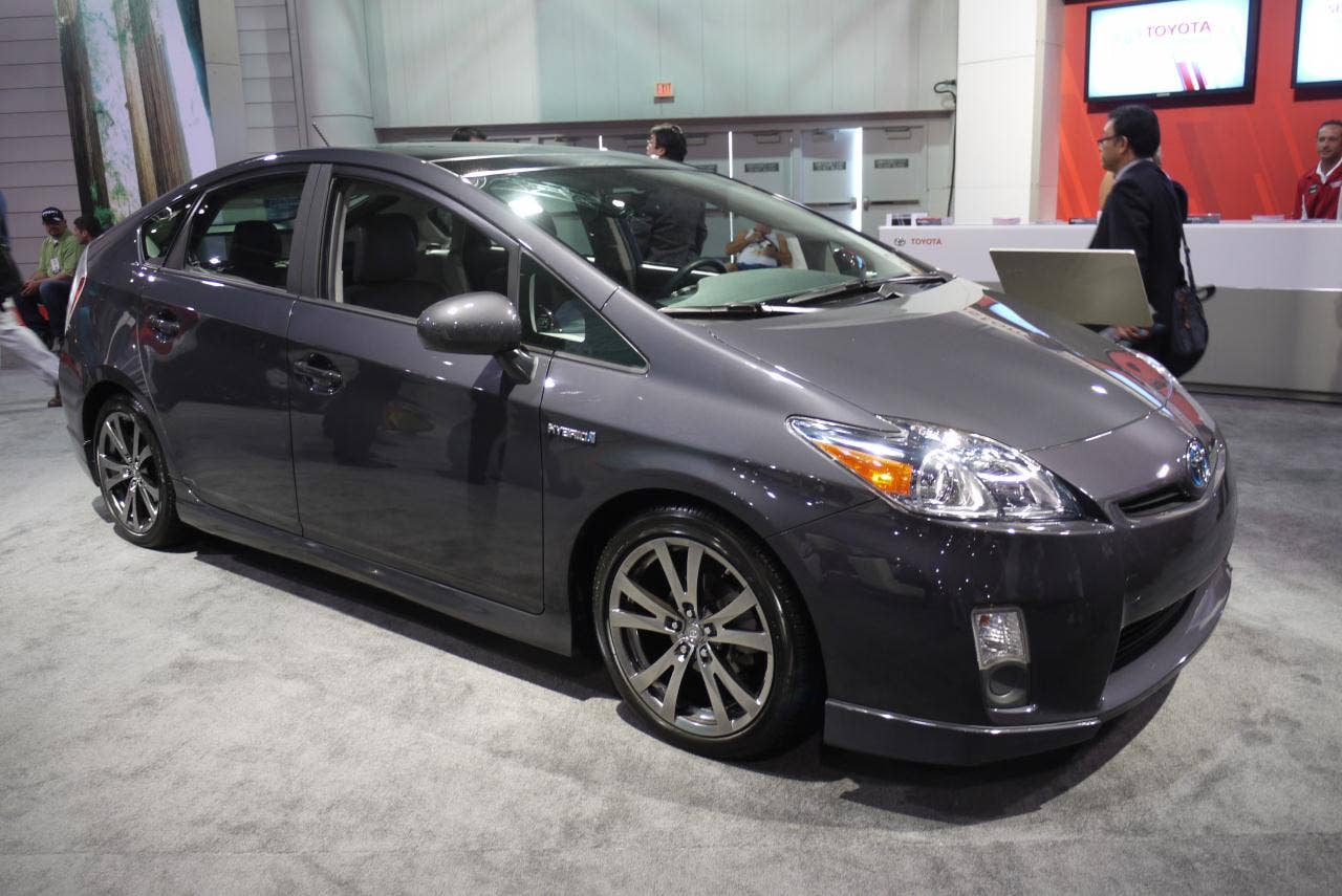 Toyota Prius Plus Performance Package