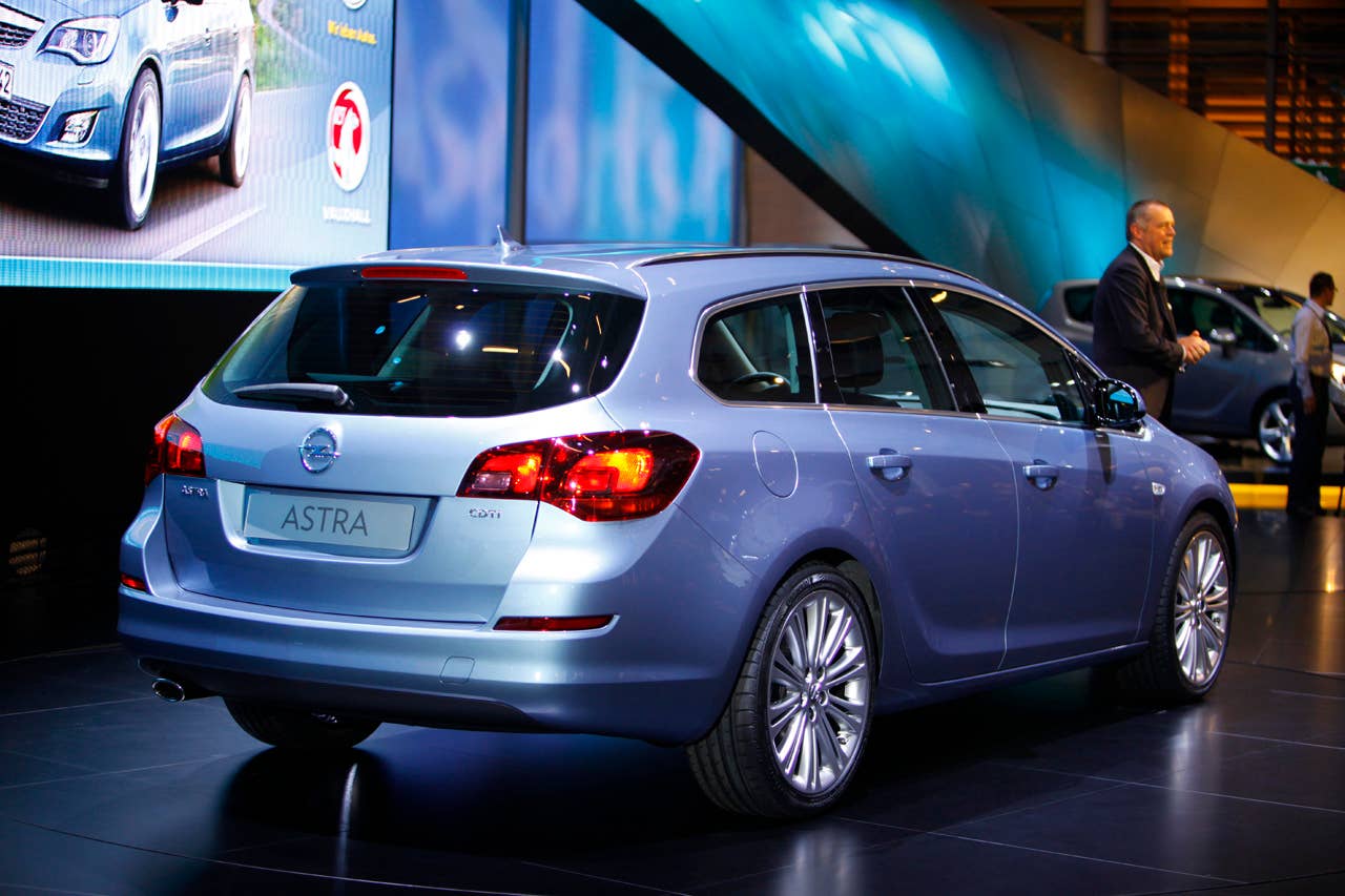 2011 Opel Astra Sport Tourer
