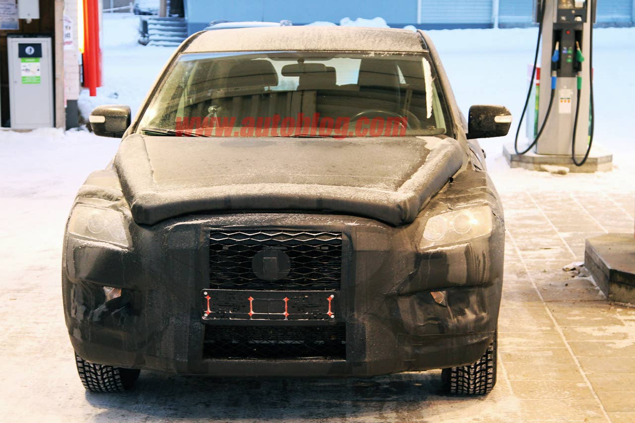 Mazda Small CUV spy shots