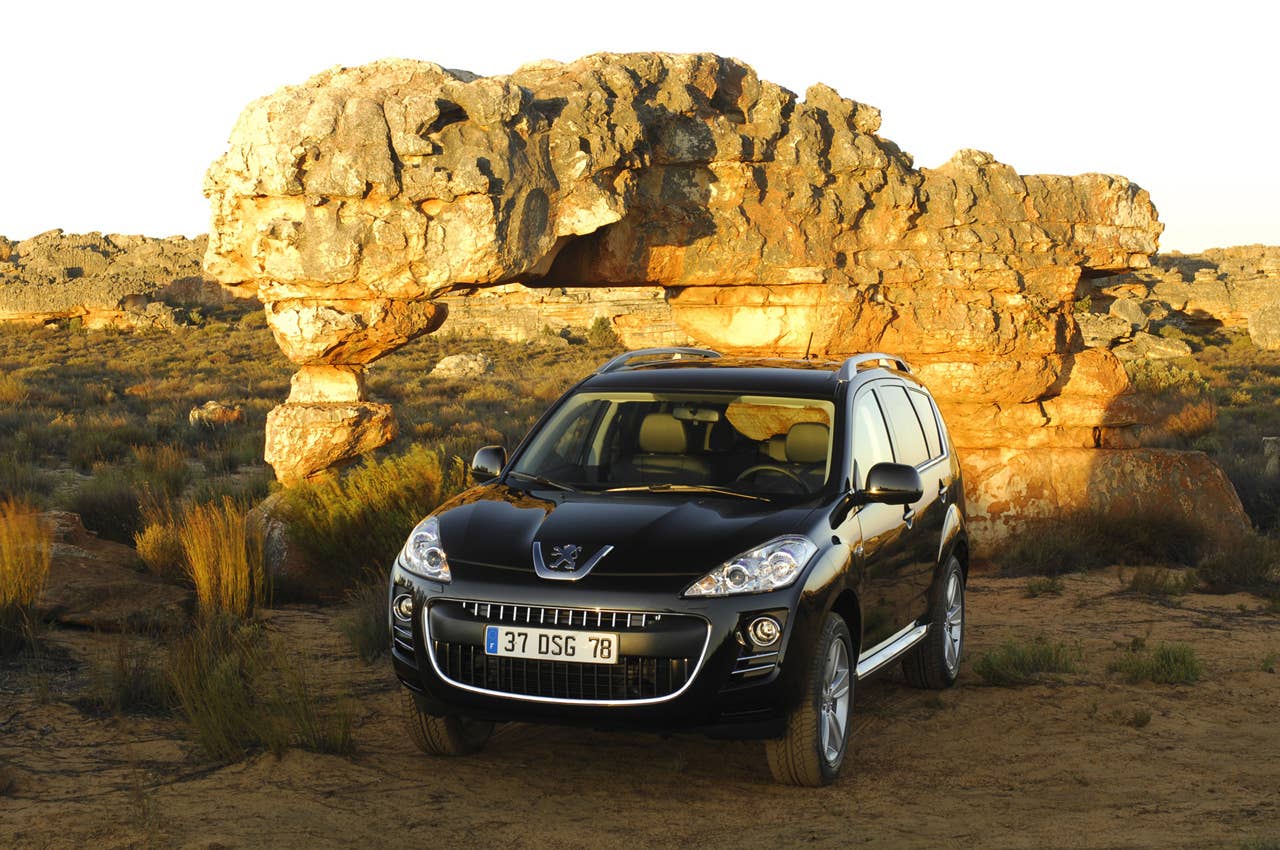 Attack of the Clones II: Peugeot 4007 info, photos - Autoblog