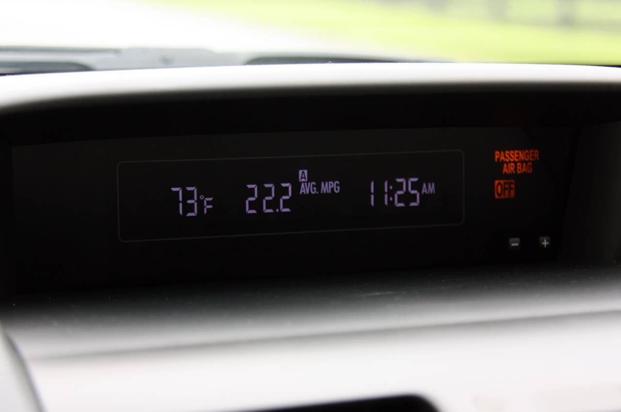 2012 Subaru Impreza digital dash display