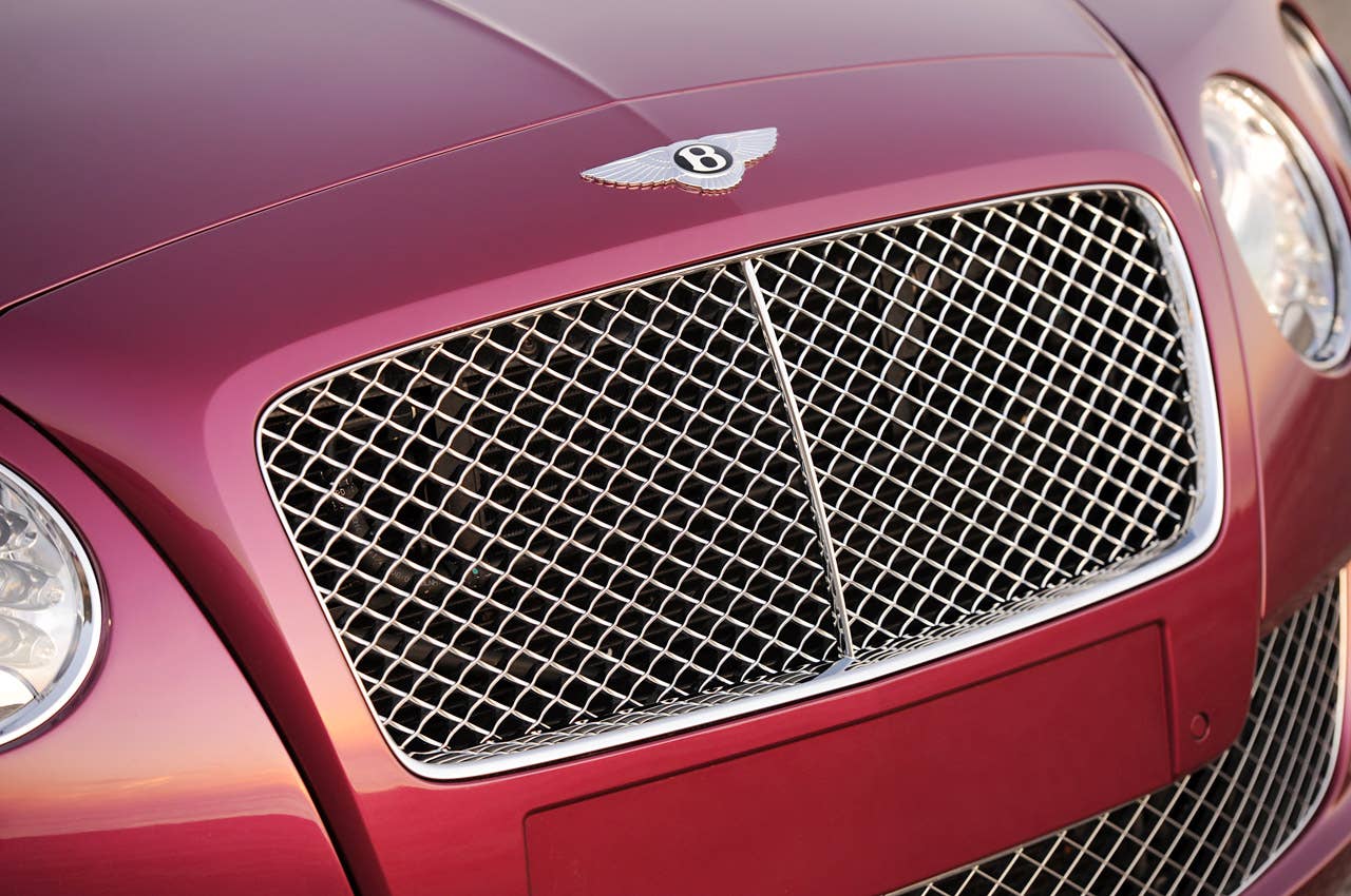 2012 Bentley Continental GTC grille