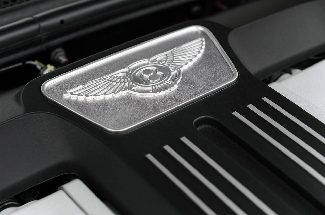 2012 Bentley Continental GTC engine detail