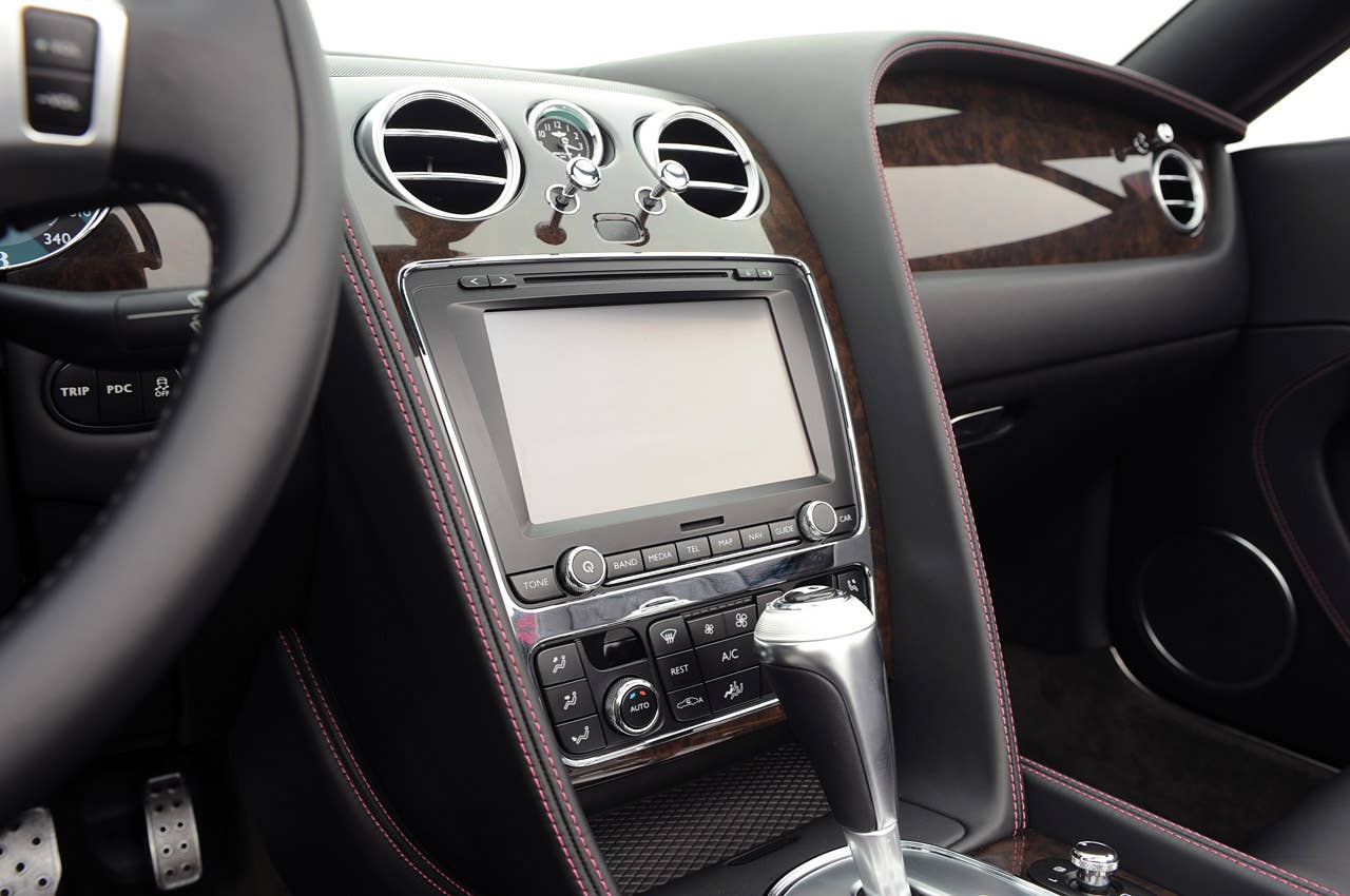 2012 Bentley Continental GTC instrument panel