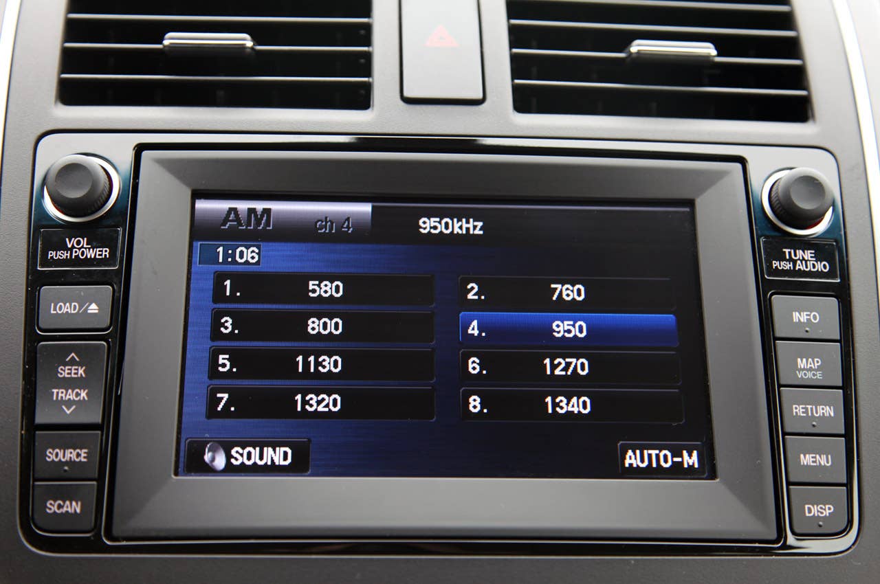 2012 Mazda CX-9 audio system display