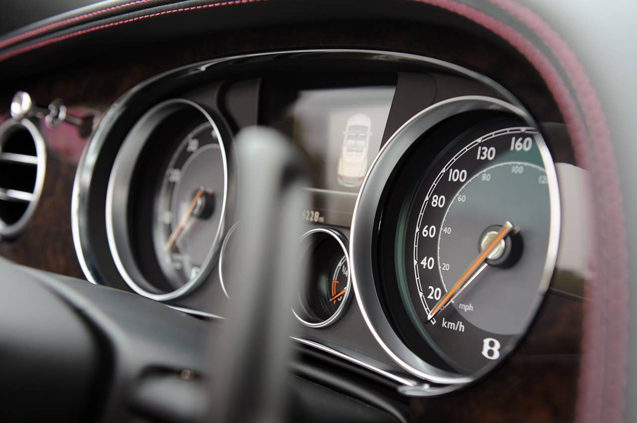 2012 Bentley Continental GTC gauges