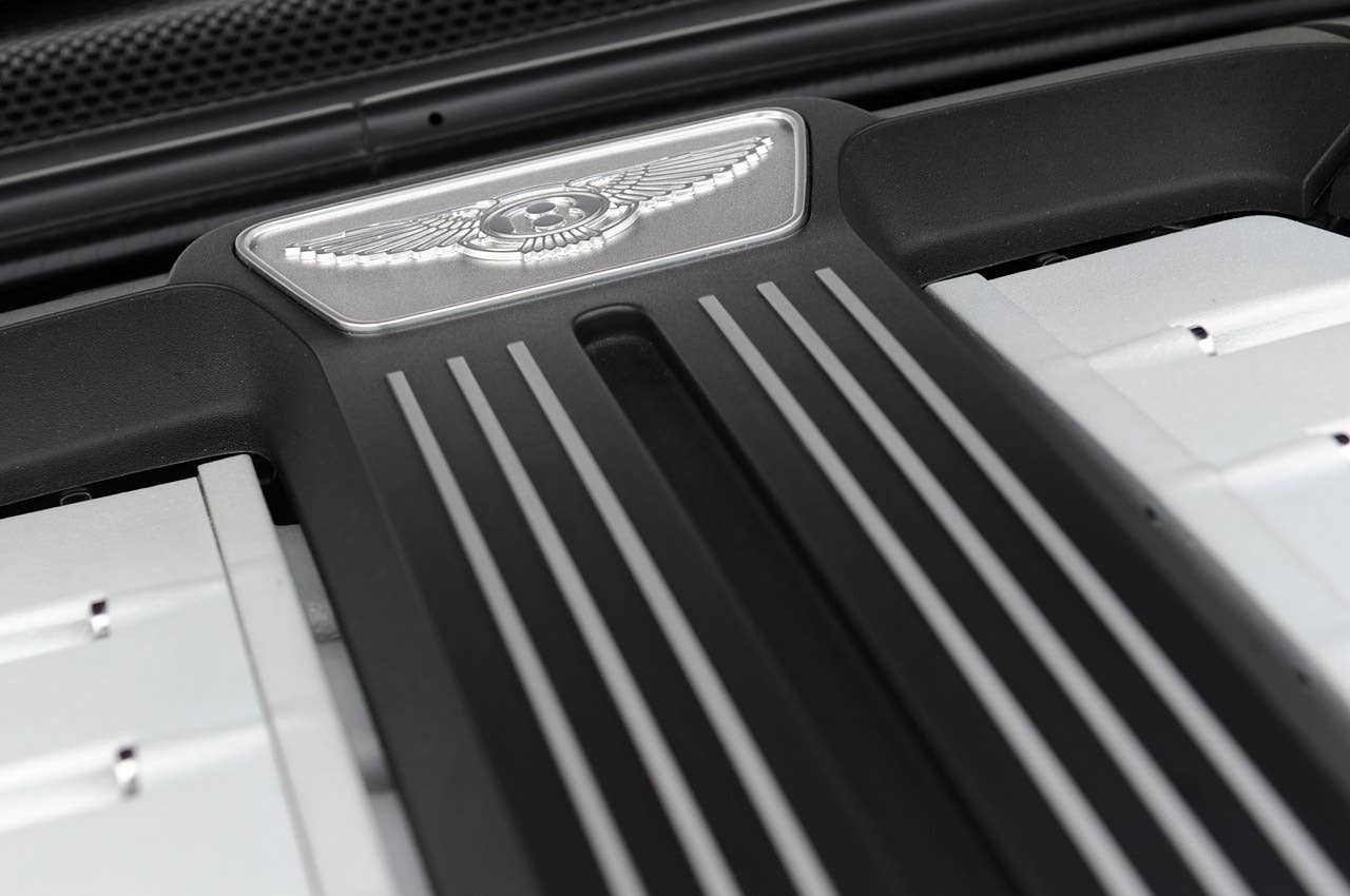 2012 Bentley Continental GTC engine detail