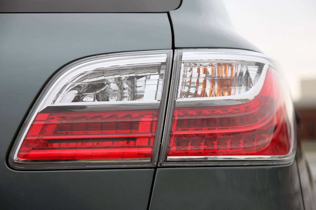 2012 Mazda CX-9 taillight