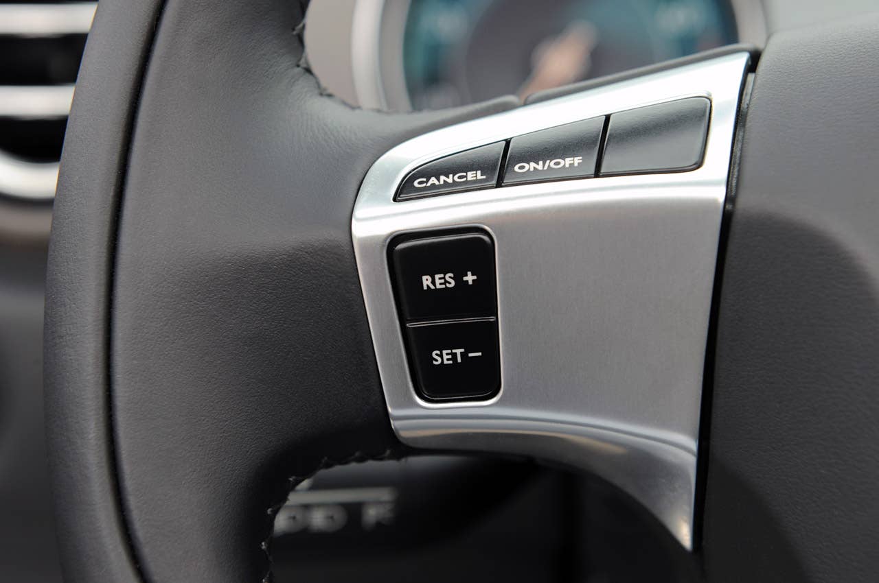 2012 Bentley Continental GTC steering wheel controls
